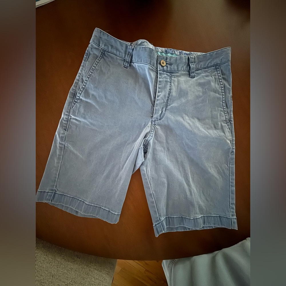 Tommy Bahama Men’s Casual Shorts • Size 30 • Boracay Style
